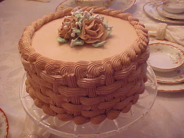 Best Floral Basket Cake In Lucknow | Order Online
