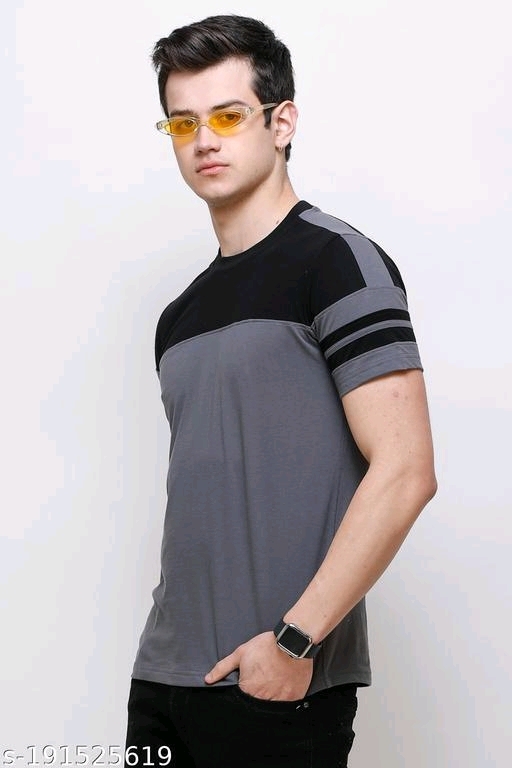 Striped Men Round Neck Half Sleeve - XL