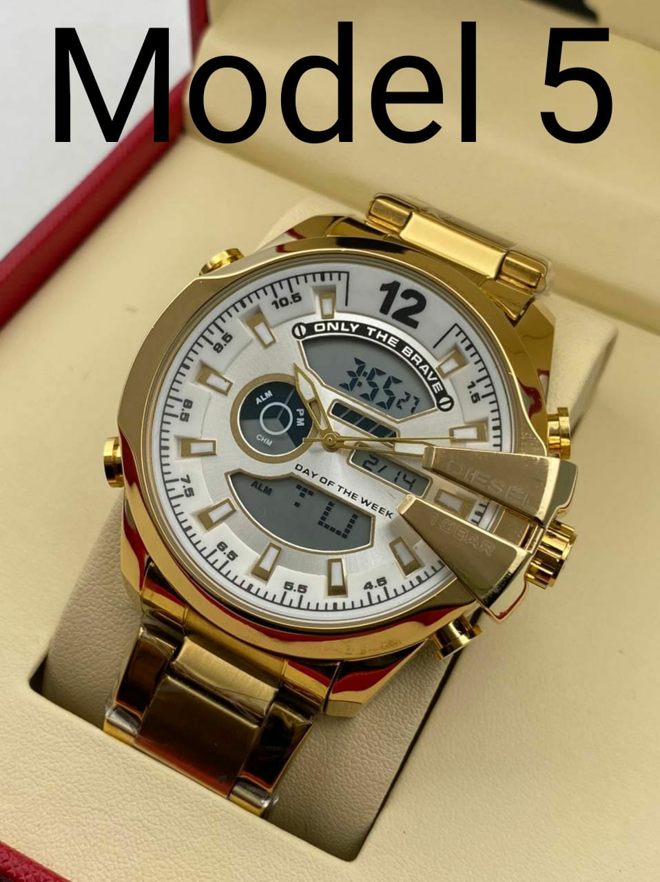 DIESEL10 BAR NEW LOOK LUXURY WATCH - Model 7