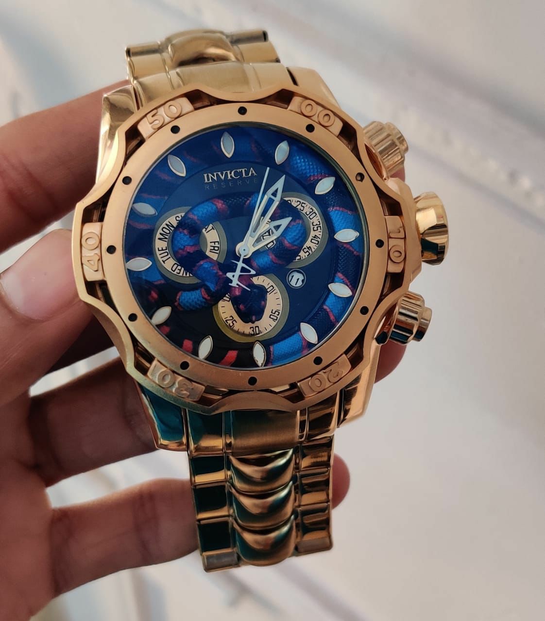 Invicta Snake Dial Full Golden