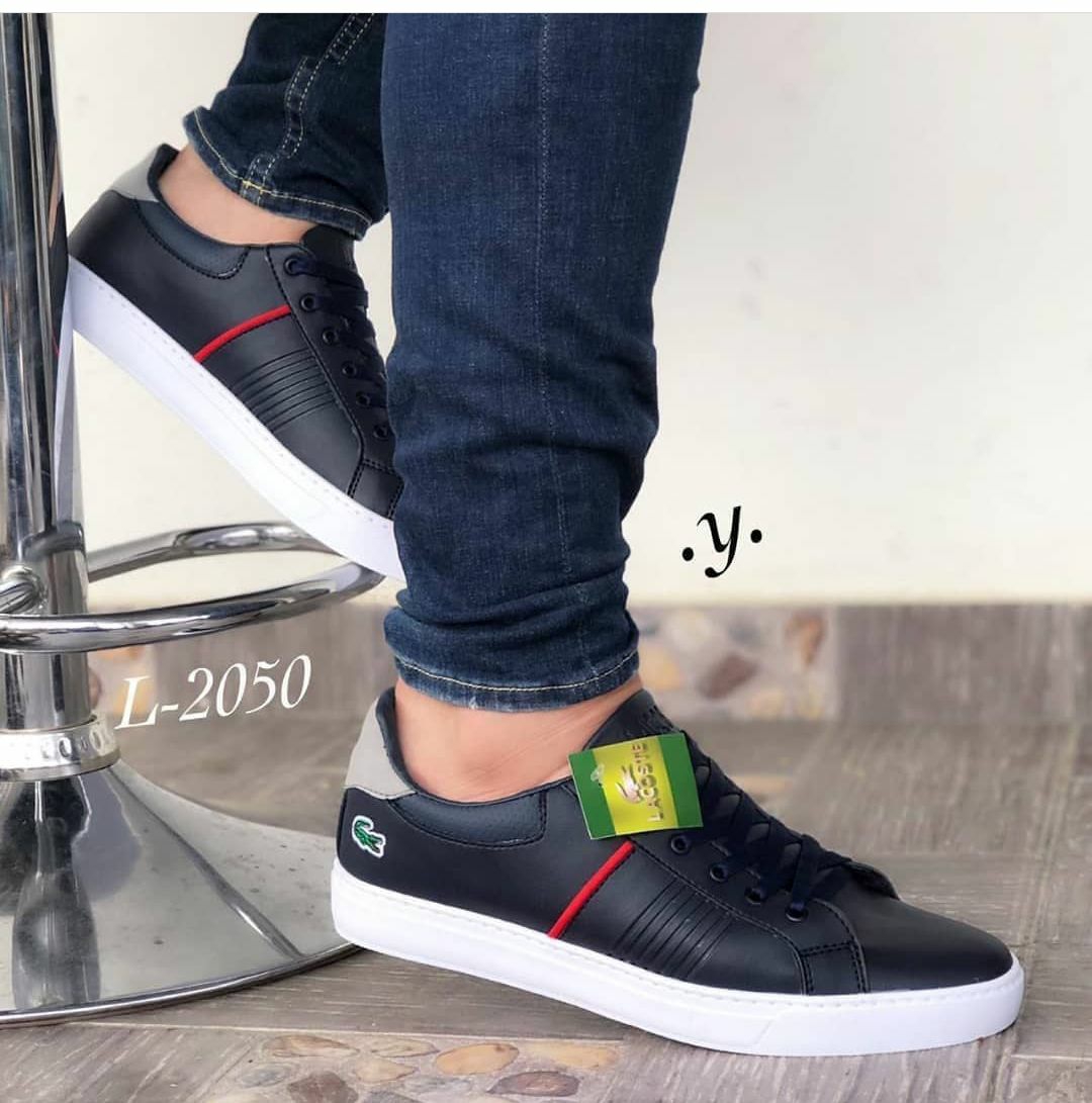 Sneakers  - 8