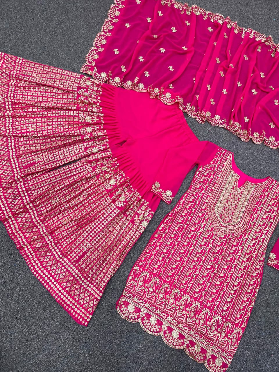 TOP-SHARARA WITH DUPATTA