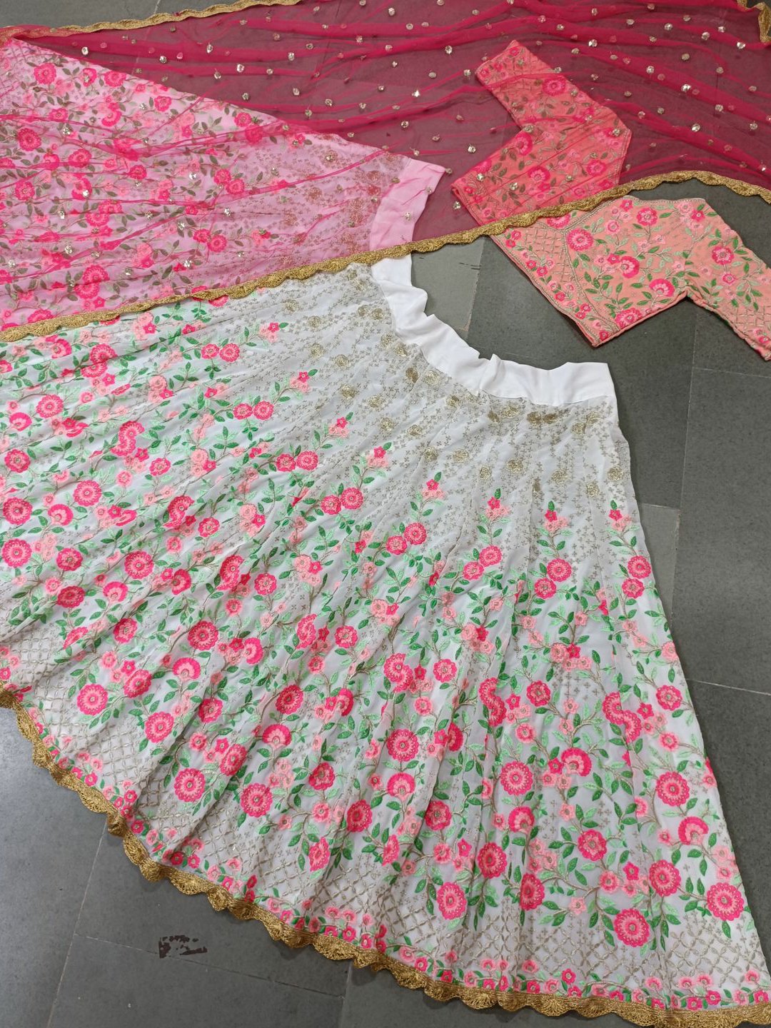 Wedding Lehenga Choli With Embroidery