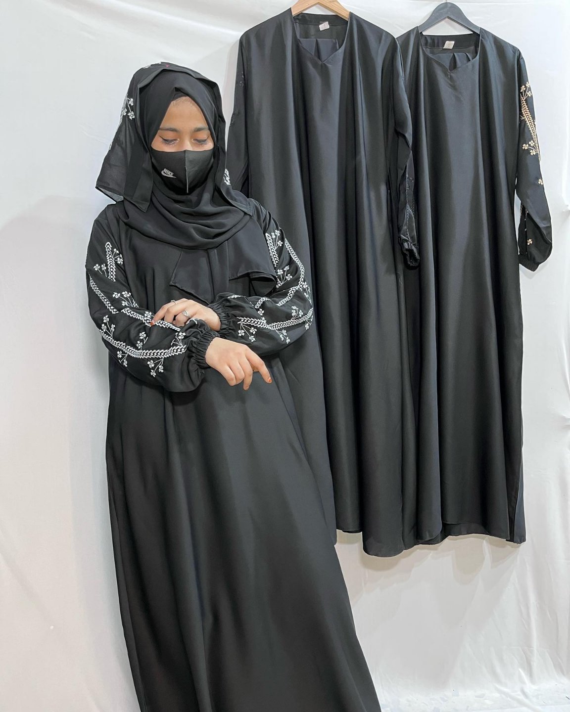 Imported Nida Abaya With Elastic Sleeve - 58