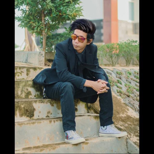 Deni Efrianto