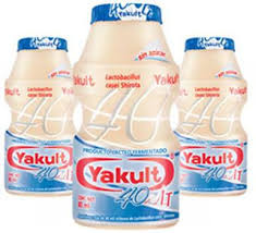 LEITE FEMENTADO YAKULT 40 240G 3UN