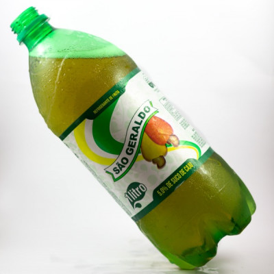 REFRIGERANTE DE CAJU SÃO GERALDO 1L