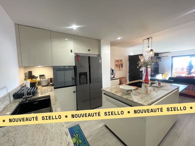LE LAVANDOU 3 pièce(s) 64m2 rénové Superbe vue mer Piscine Parking couvert - 4