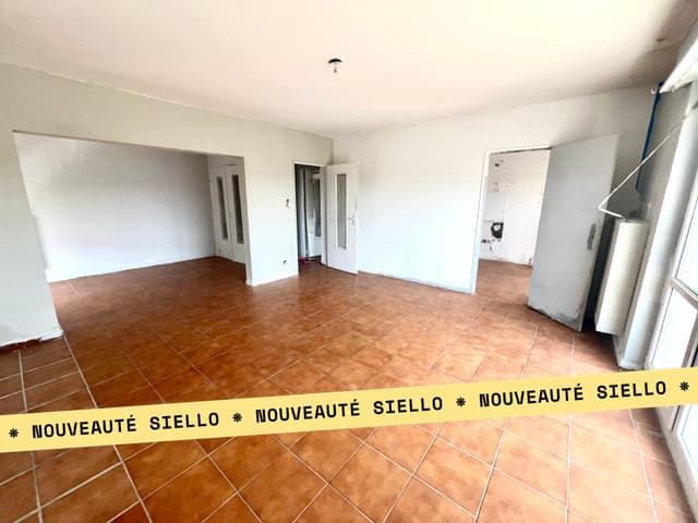 Appartement à rénover avec Balcon - 2