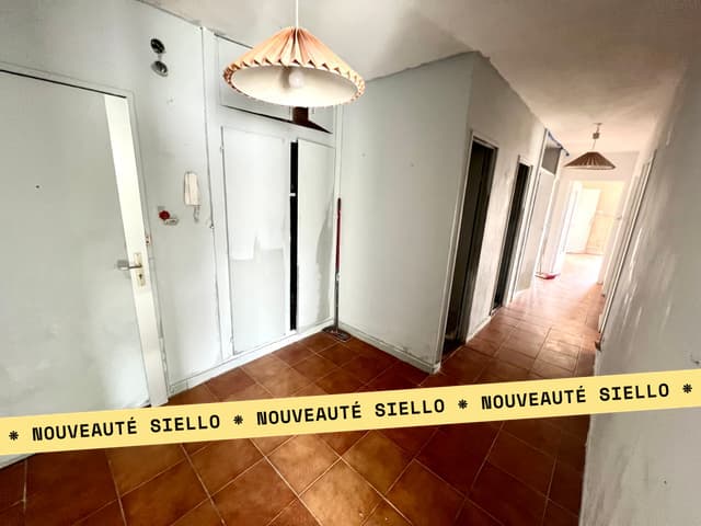 Appartement à rénover avec Balcon - 3
