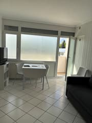 À VENDRE - Studio. meublé avec balcon et cave - Mulhouse-3