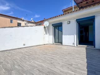 En exclusivité appartement F3 rénové avec terrasse-1