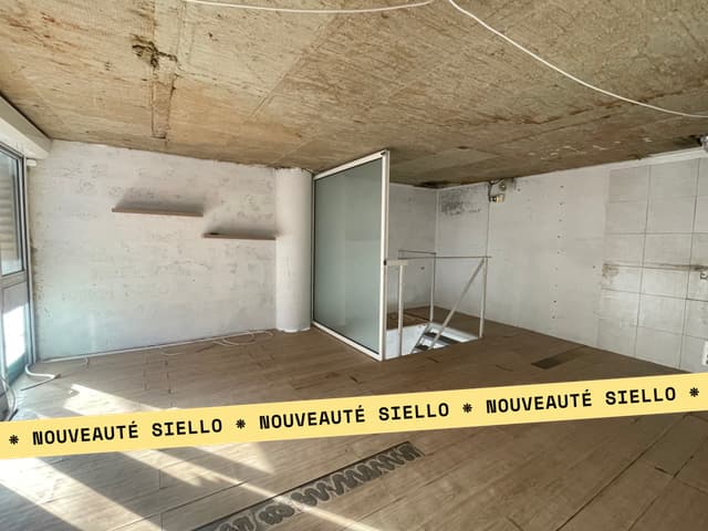Antibes - Local Commercial 55m2 - vitrine, mezzanine, terrasse - 3