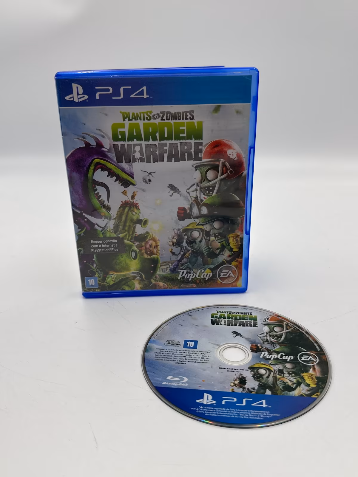 Plants vs. Zombies: Garden Warfare - PS4 - Mídia Física - Seminovo
