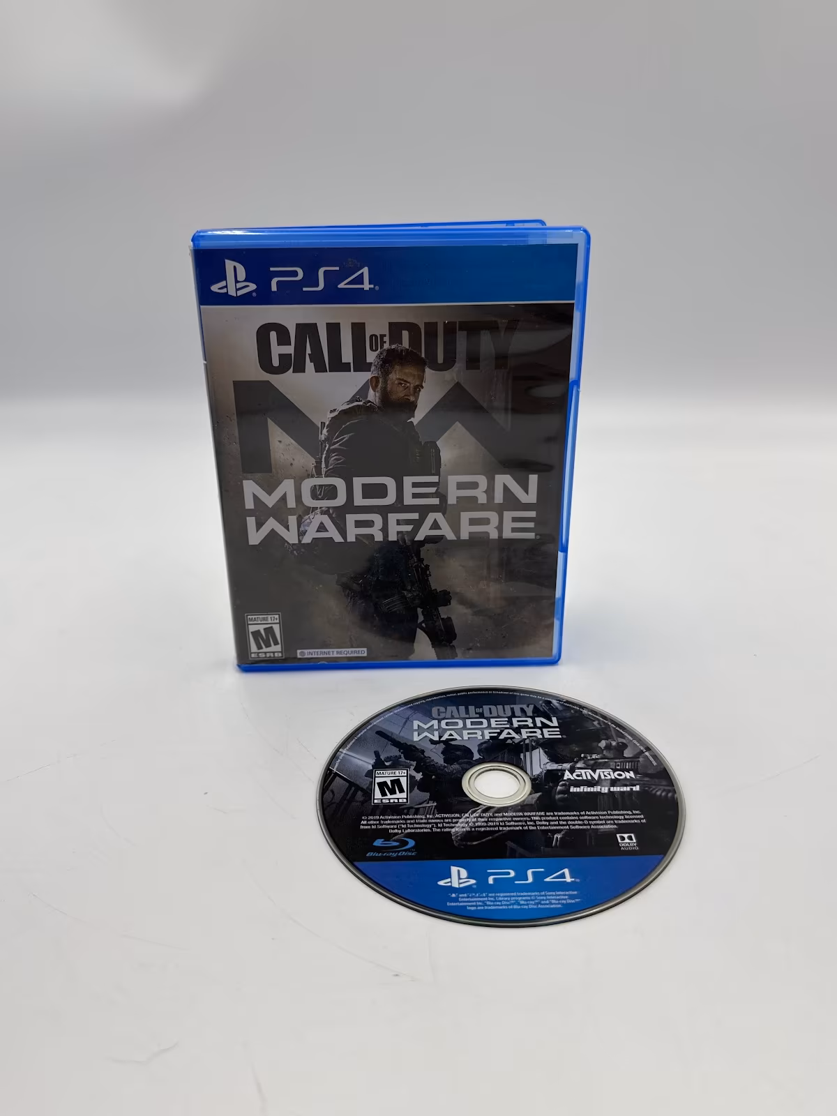 Call of Duty: Modern Warfare (2019) - PS4 - Mídia Física - Seminovo