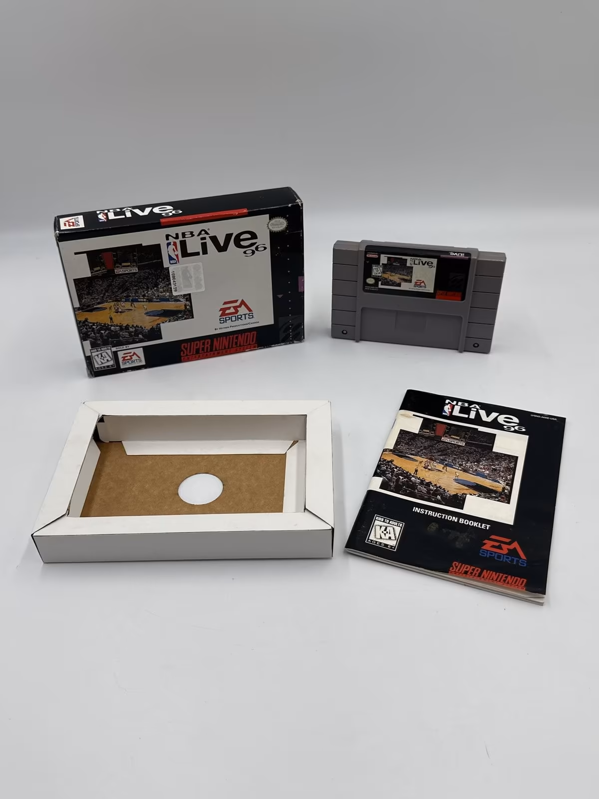 NBA Live 96 - SNES - Mídia Física - Seminovo Completo
