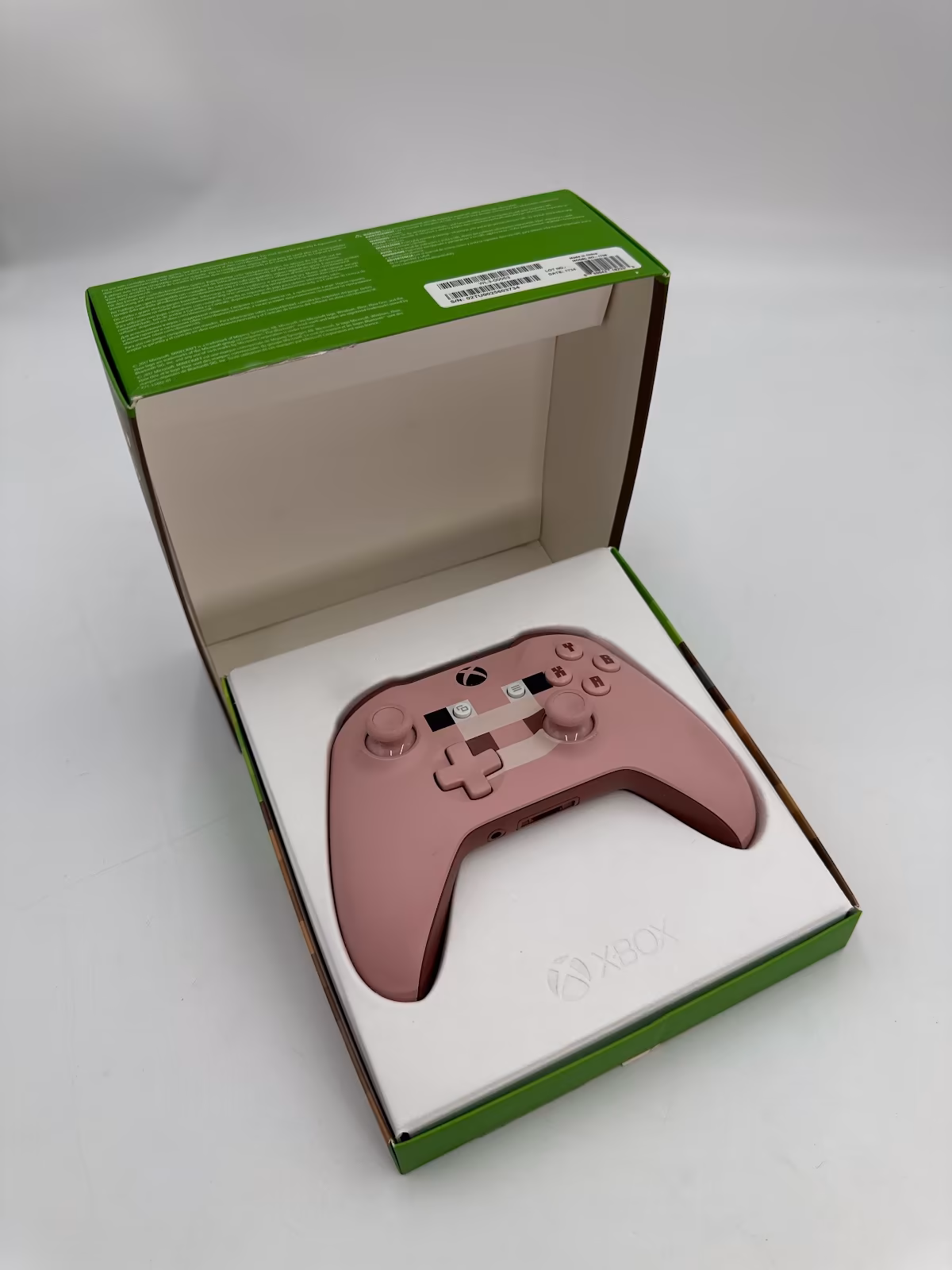 Controle Xbox Wireless Minecraft (Pig), XBOX ONE, foto real 2 de 2