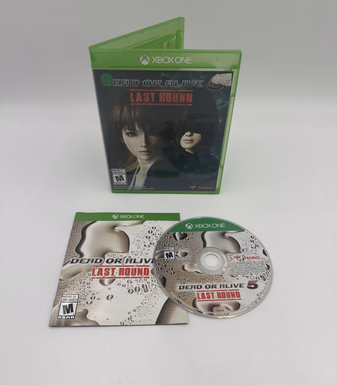 Dead or Alive 5 Last Round - Xbox One - Mídia Física - Seminovo