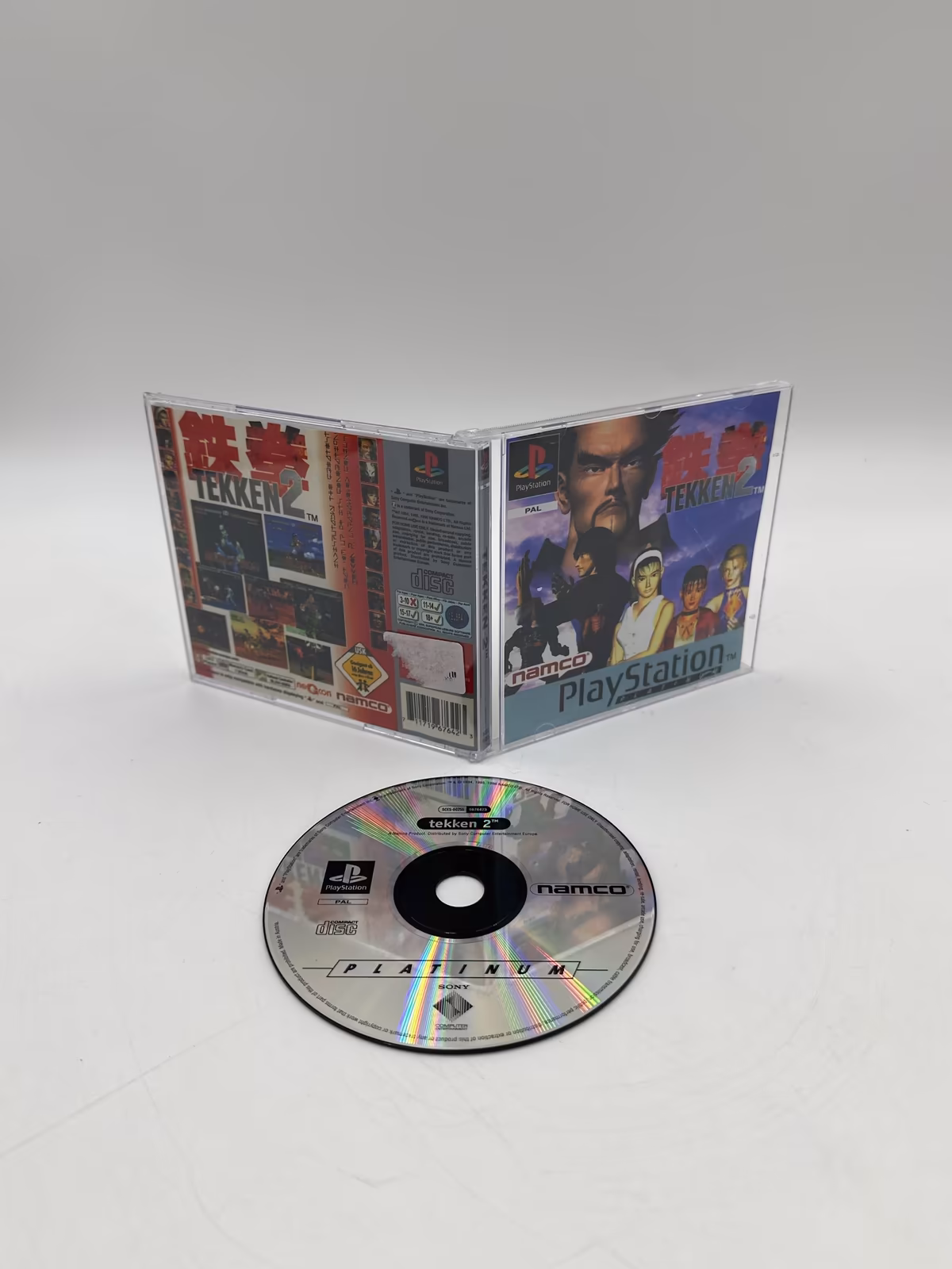 Tekken 2 (Platinum) (Europeu) - PS1 - Mídia Física - Seminovo