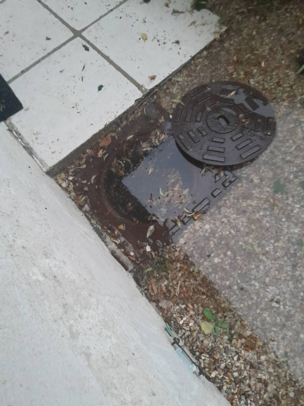 Inondations dues à problème d'évacuation eaux usées.