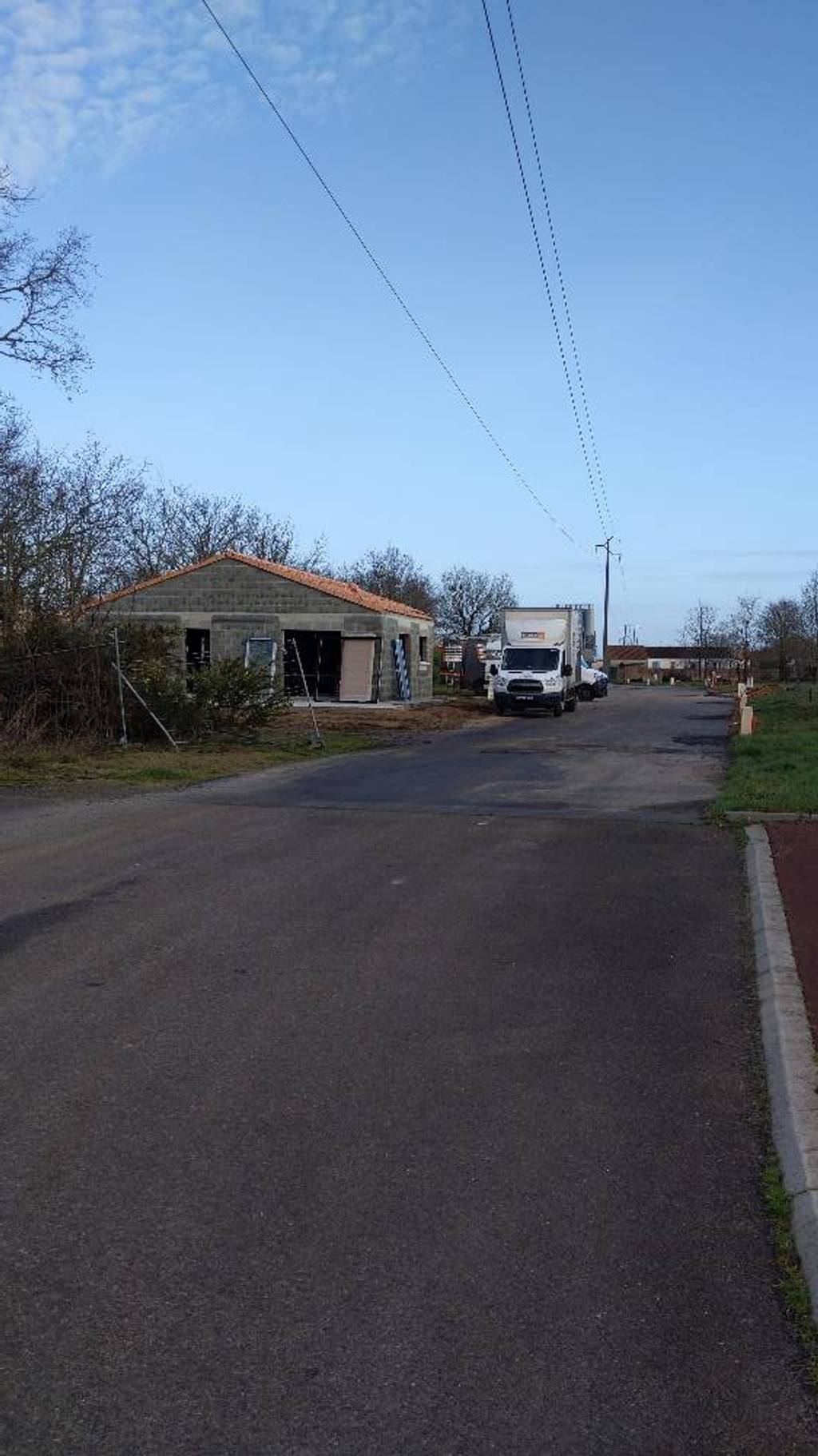 Suppression des places pour accès chantier