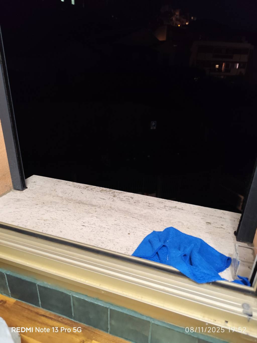 Problème d'éclairage public, sécurité compromise.