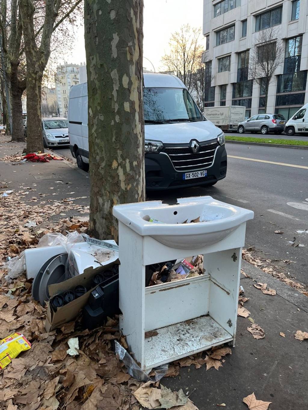 Photo 3 - Objets lourds sur boulevard Voisin
