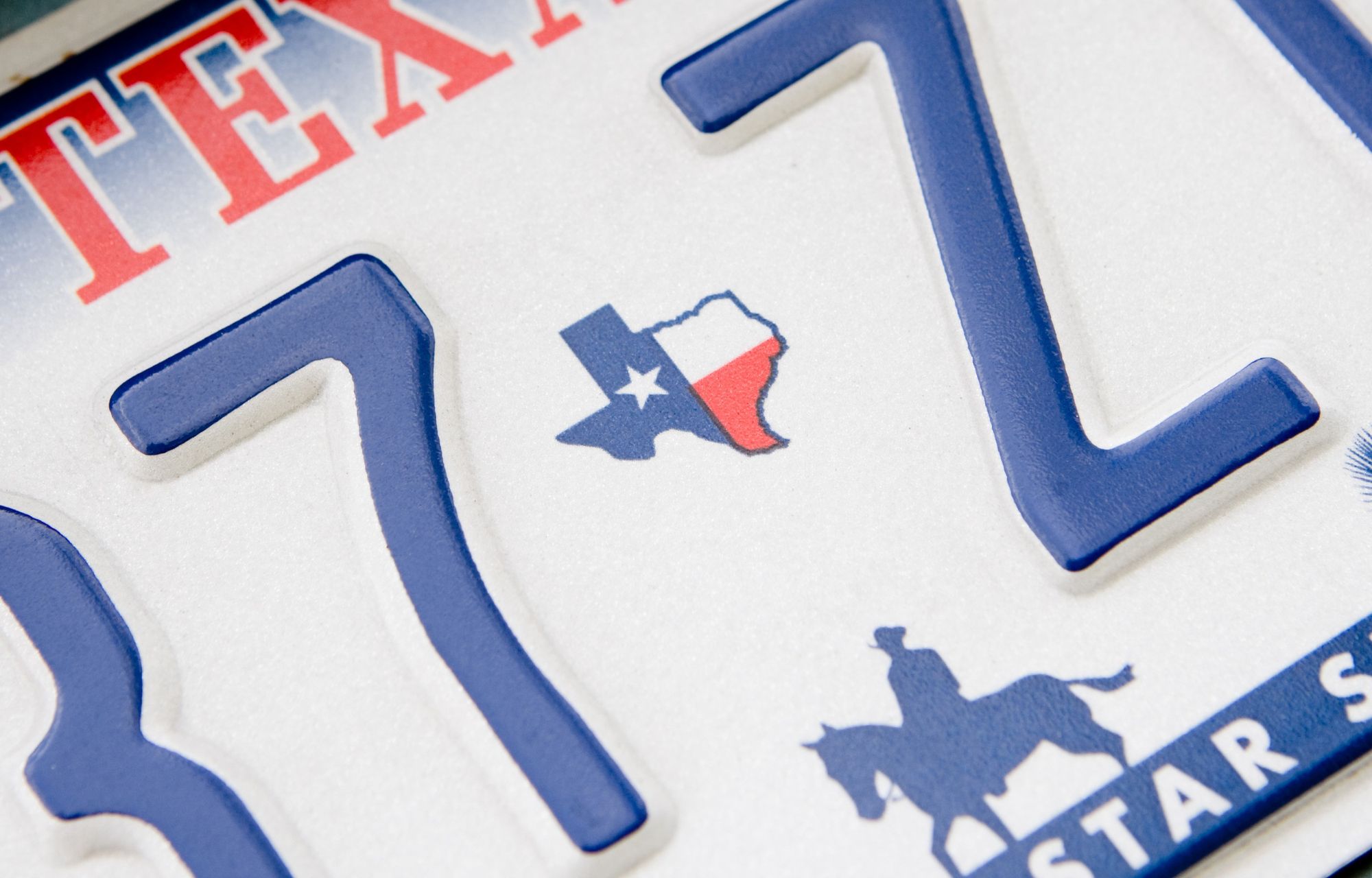 Renovación de sticker de placas en Texas, conoce más