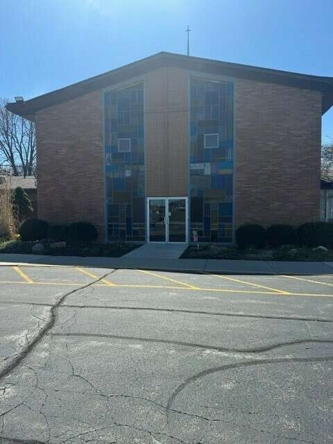 3415 Starr Ave photo 2