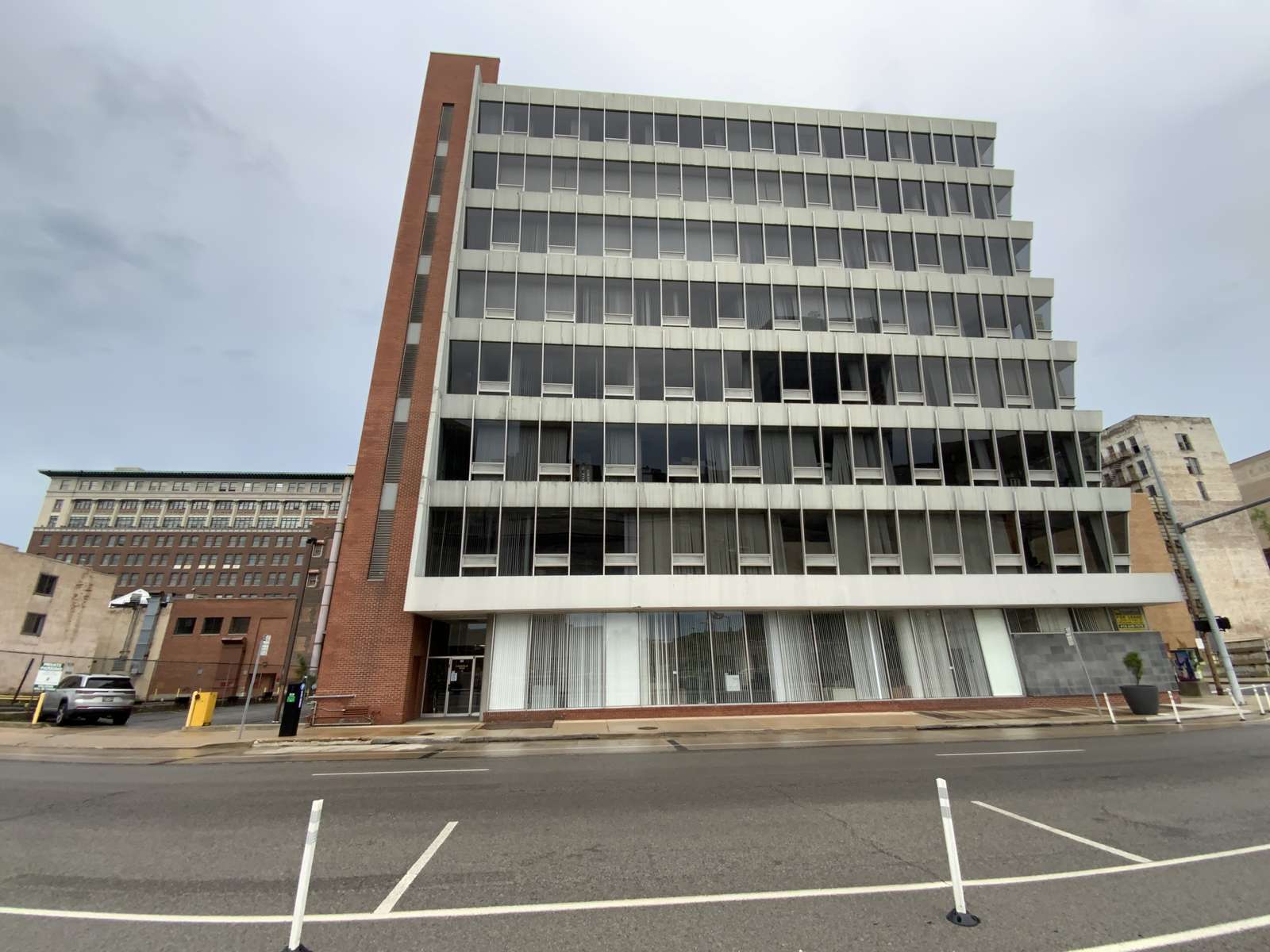 Louisville Building photo 5