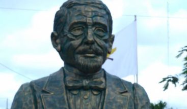 Se reúnen para que cada busto de Duarte corresponda con su figura real