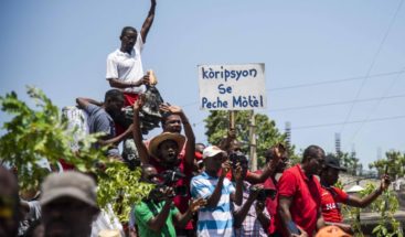 Cientos de haitianos vuelven a protestar contra la corrupción