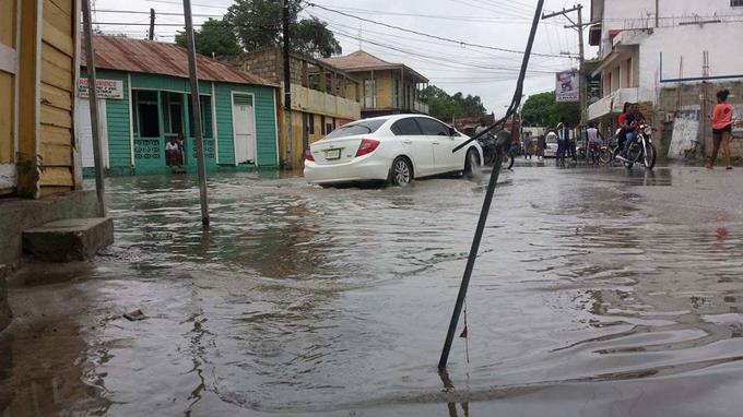 Remanentes de Isaac continuarán provocando aguaceros este lunes