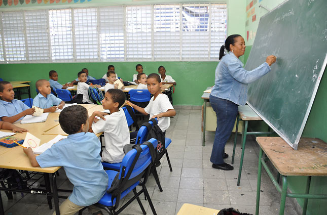 Informe de la UNESCO resalta el énfasis del sistema educativo RD a las estrategias de lectura