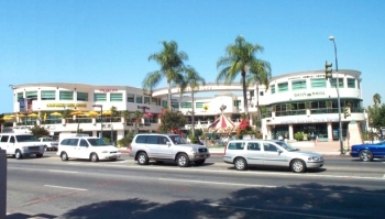 Encino Place