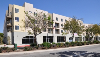 Hollydale Plaza Apartments