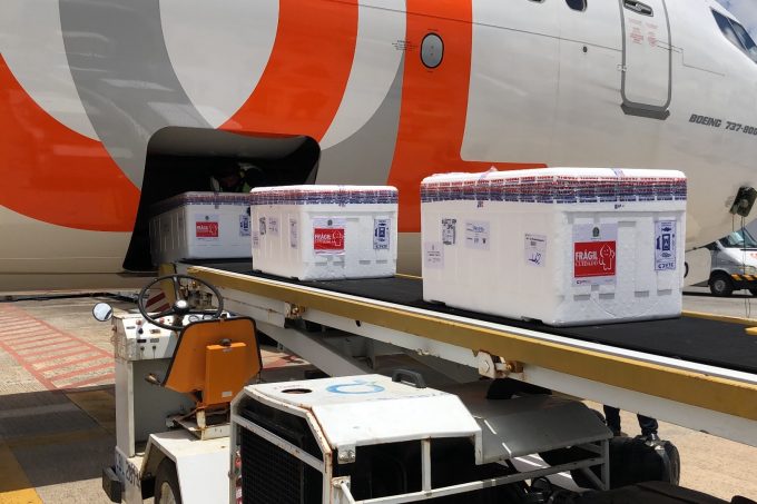 Ministério prevê 34,4 milhões de doses de vacinas em maio - SINDESEP