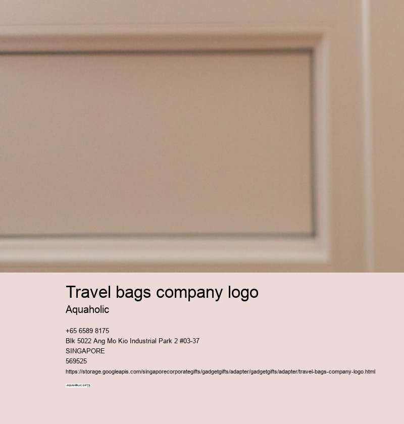 travel bags company logo