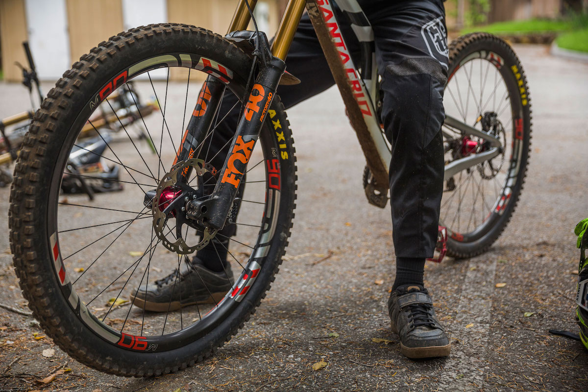 shimano mt15 tubeless