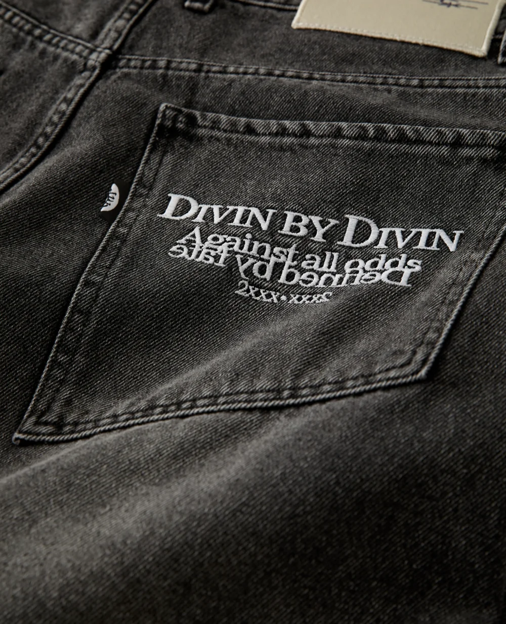 BLACK SHARP DENIM - 4