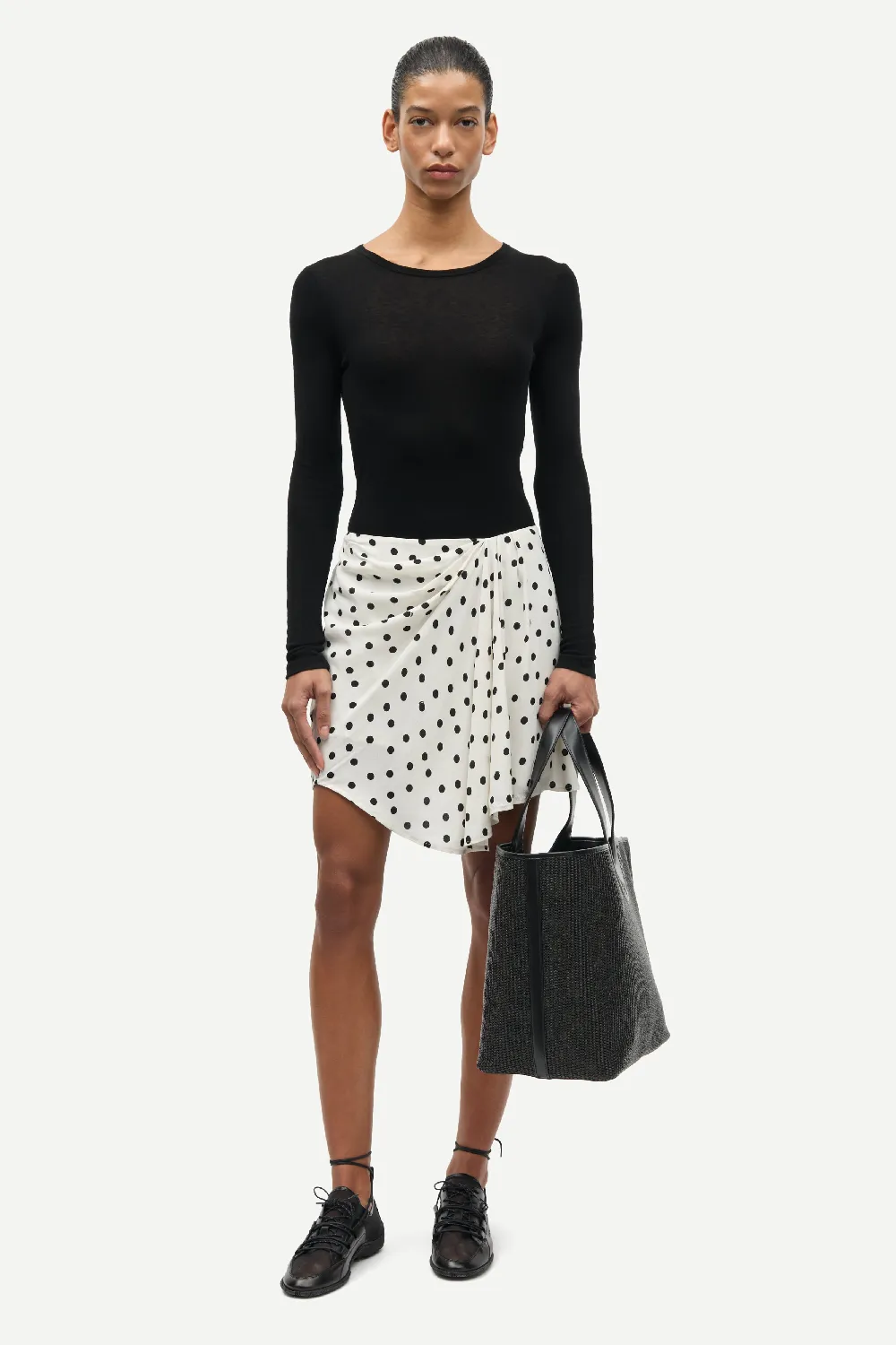 Saiben skirt in egret with dots