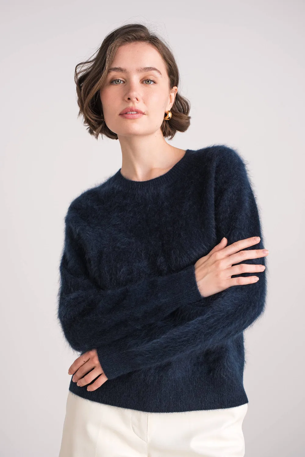 Pullover aus 100 % gebürstetem Kaschmir mit Rundhalsausschnitt: Marineblau / One Size