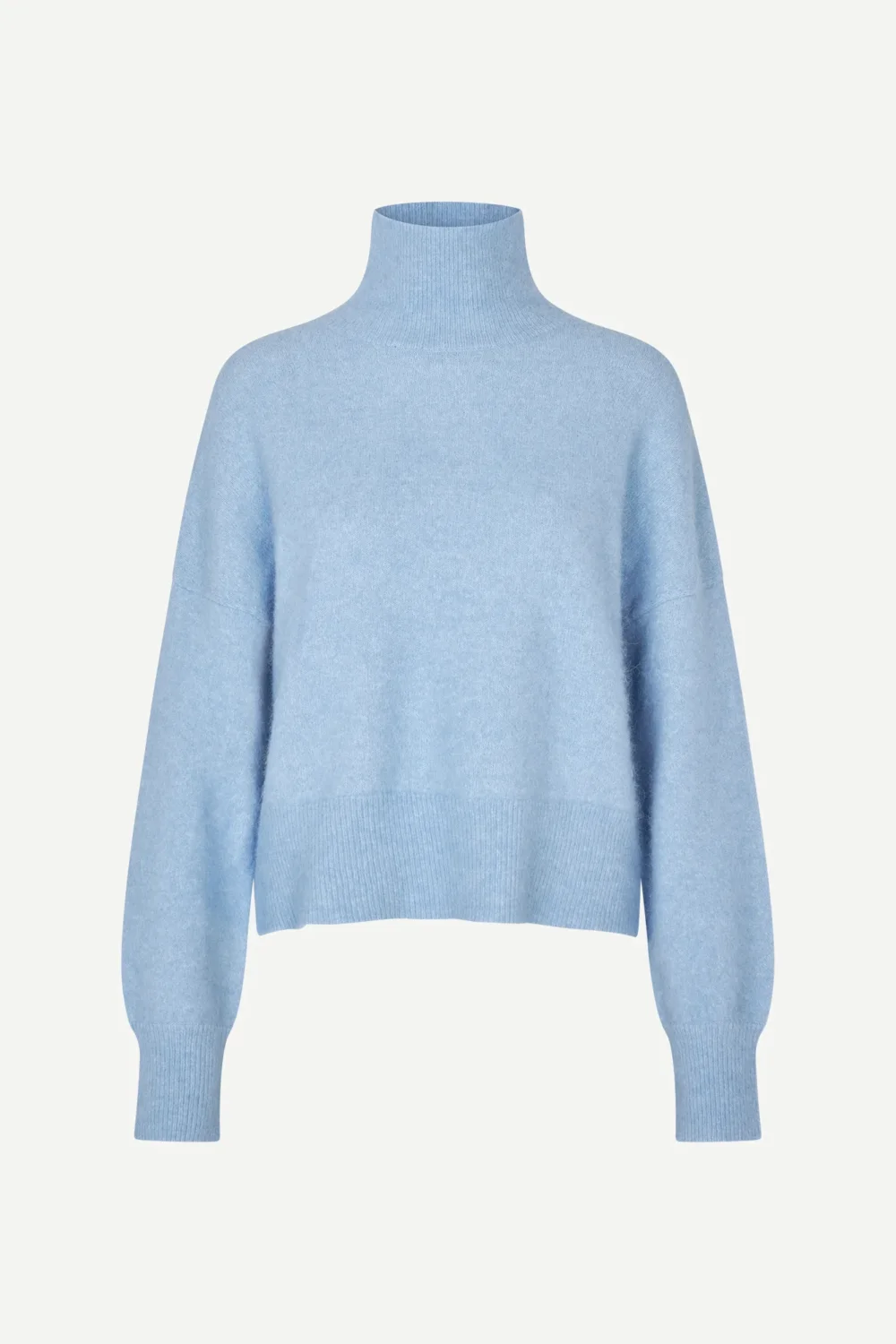Nola turtleneck in sky blue