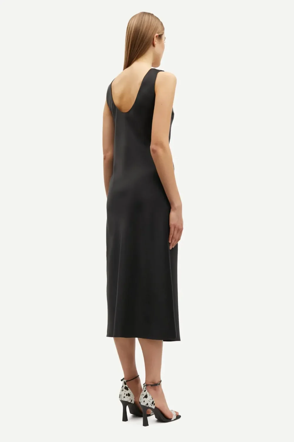 Sasumma dress in black - 2