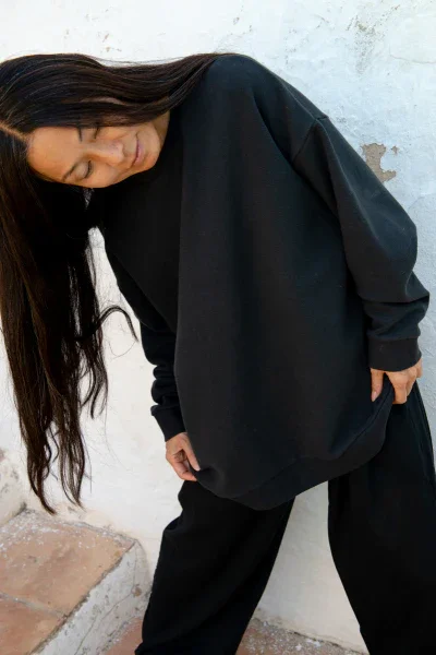 CLASSIC UNISEX SWEATER JAPANESE JERSEY IN CAVIAR BY CAN PEP REY