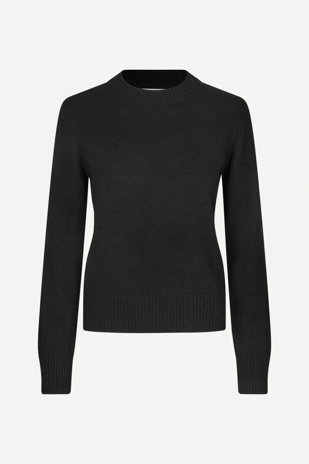 Pure merino knit sweater in black