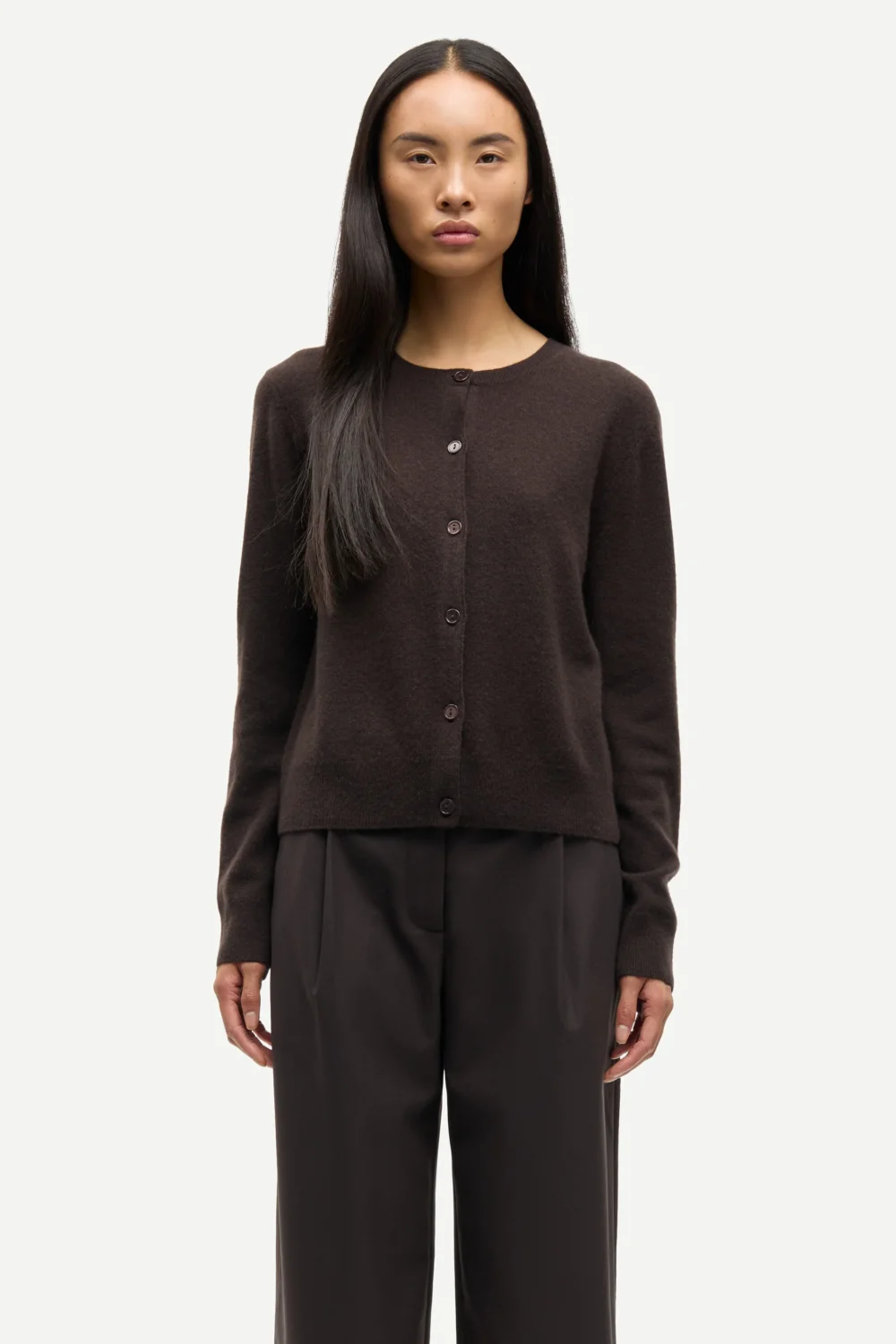 Pure cashmere cardigan in black coffee - 2