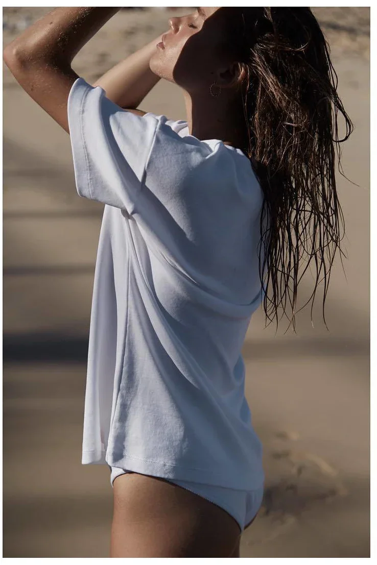 The Tom unisex soft cotton unisex shirt in white