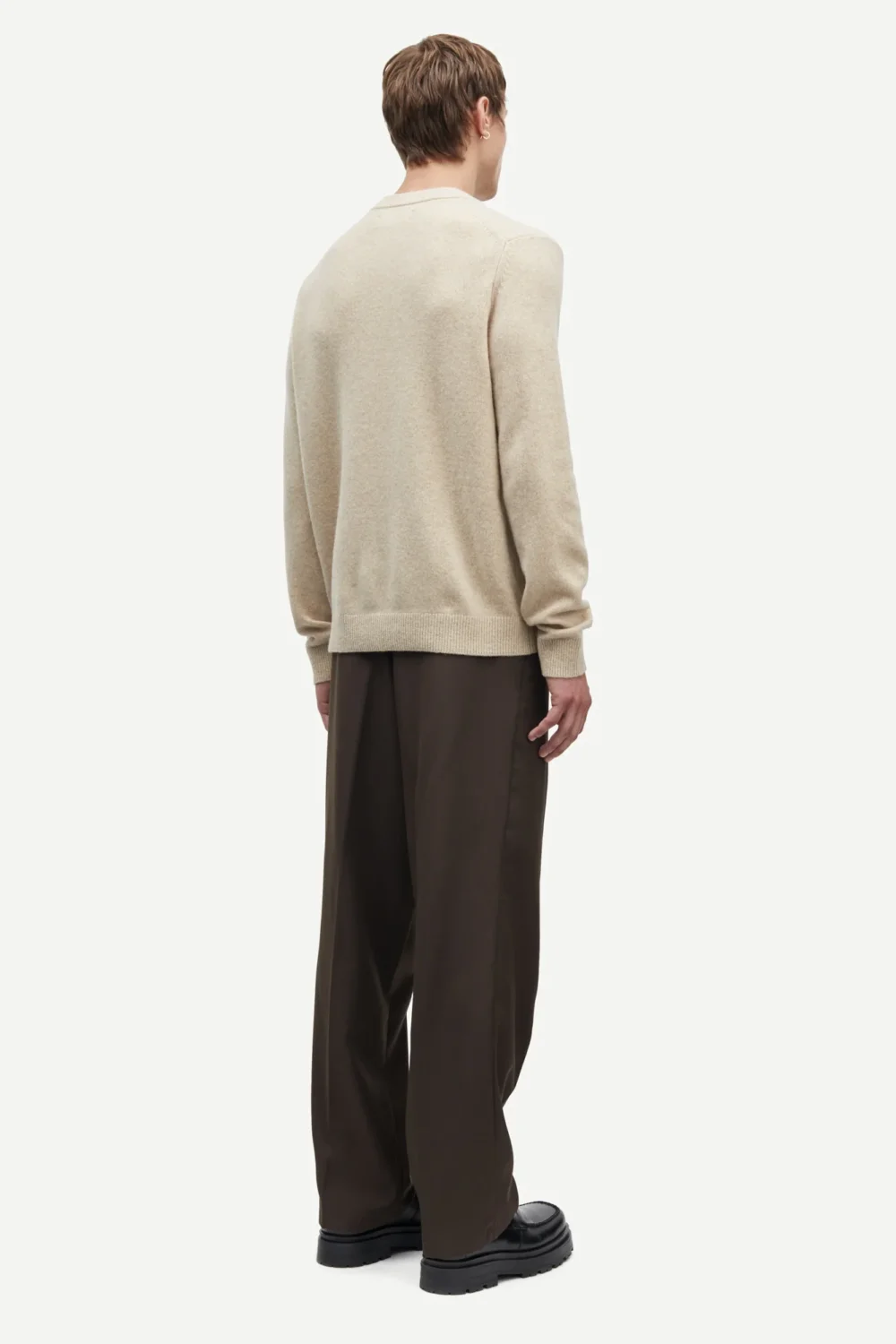 Isak knit sweater in beige - 4