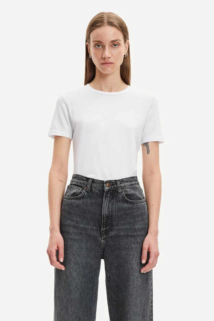 Ester short sleeve in white - 4